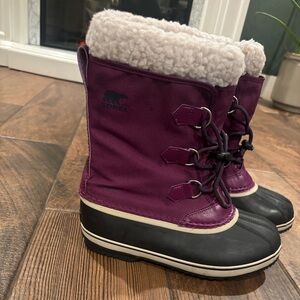 Sorel Plum and Black Snow Boots